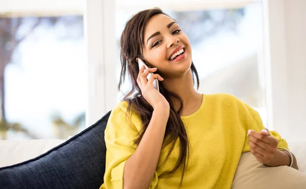 You Have Time Chat Young Woman Talking Her Cellphone Home — Stockfoto