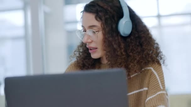 Seminario Web Para Computadora Portátil Mujer Taller Comunicación Sobre Capacitación — Vídeos de Stock