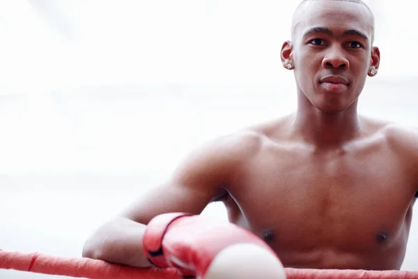 Muscular Man Standing Ring Muscular African American Man Standing Ring — Stock Photo, Image