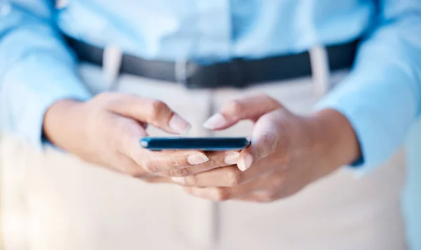 Mobiele Telefoon Handen Zakenvrouw Digitaal Contact Communicatie Sms Smartphone Tech — Stockfoto
