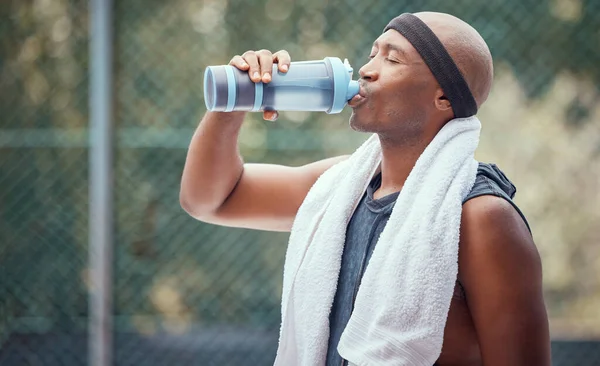 Wellness Sport Och Fitness Dricksvatten Man Efter Träning Träning Eller — Stockfoto