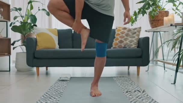 Yoga Meditatie Zen Man Huis Woonkamer Home Lounge Voor Ontspanning — Stockvideo