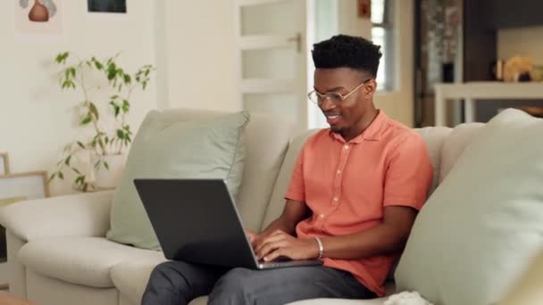Man Entrepreneur Freelancer Internet Laptop Social Media Home Happy Black — Stock Video