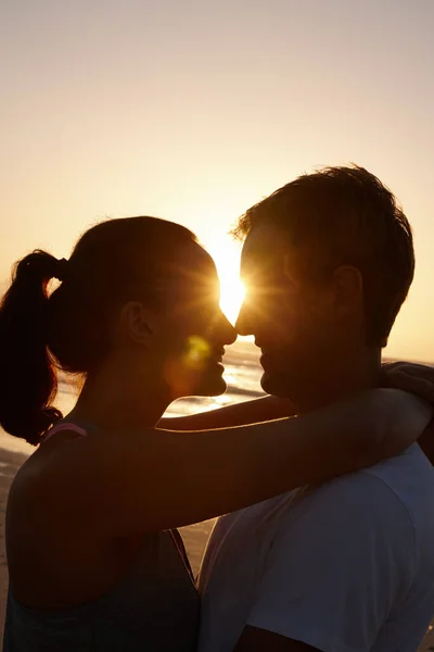 Desear Este Momento Podría Durar Para Siempre Silueta Una Pareja — Foto de Stock