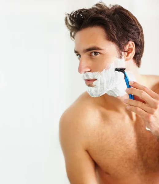Smart Young Guy Using Razor Shave Portrait Young Handsome Guy — Stock Photo, Image