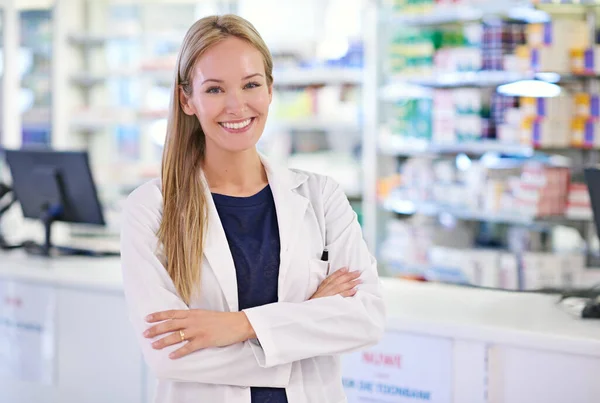 Always Have Smile Ready Our Cutomers Portrait Attractive Pharmacist Work — Stock Photo, Image