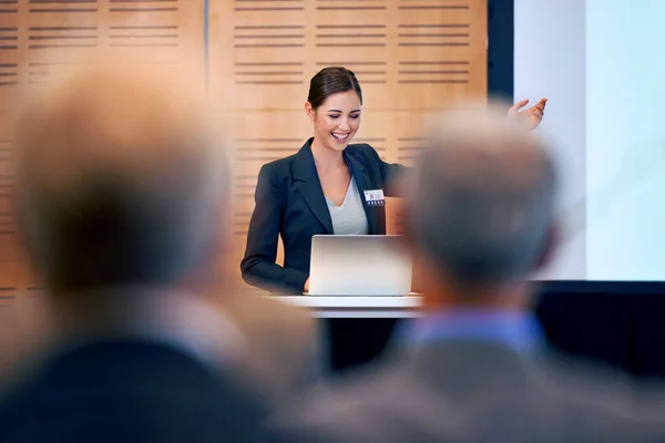 Enthusiastic Young Speaker Young Businesswoman Gesturing While Giving Presentation Press — Stock Photo, Image