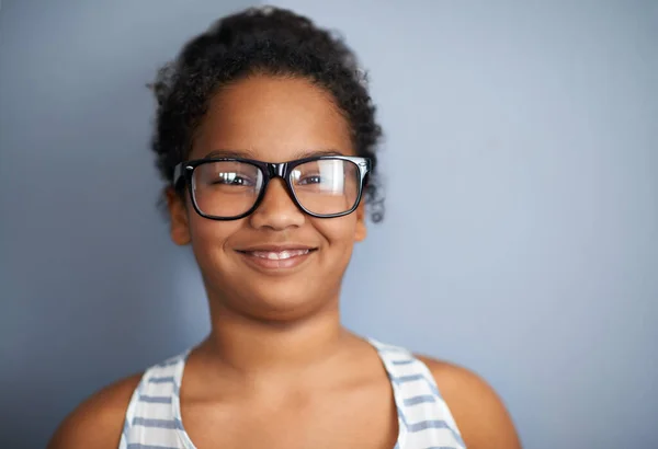 Mądre Dziewczyny Noszą Okulary Młoda Dziewczyna Okularach — Zdjęcie stockowe
