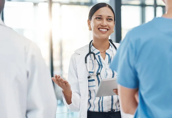 Teamwork Digital Tablet Woman Healthcare Doctor Planning Research Collaboration Medical — Stock Photo, Image