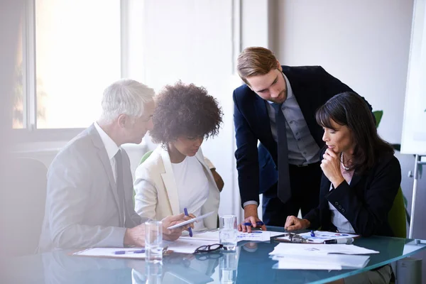 Hacer Trabajo Equipo Grupo Colegas Negocios Reunidos Sala Juntas — Foto de Stock