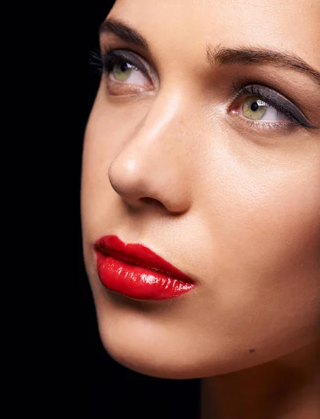 Damen Rött Närbild Vacker Ung Kvinna Med Rött Läppstift Isolerad — Stockfoto