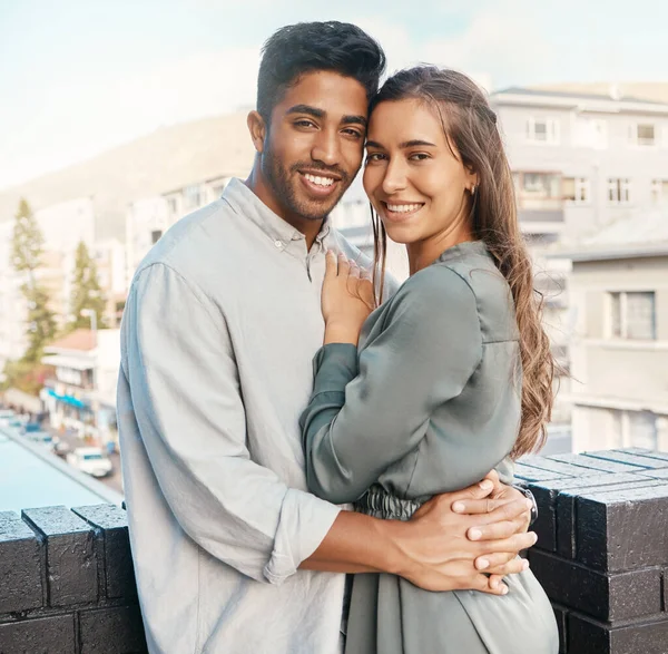 Liebe Paar Und Reisen Mit Einem Mann Und Einer Frau — Stockfoto