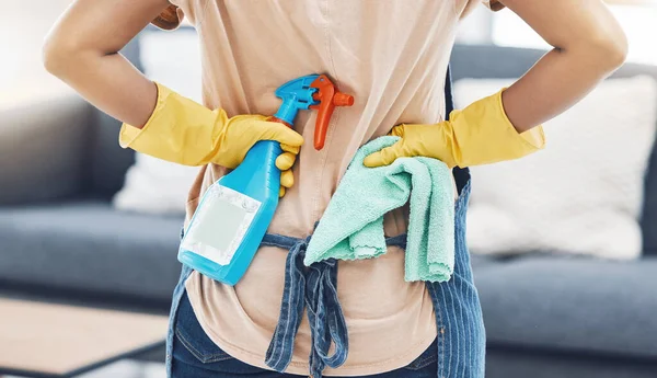 Kadın Anksiyete Sprey Şişesi Temizlik Malzemesi Temizlik Malzemesi Temizleyicisi Kumaş — Stok fotoğraf