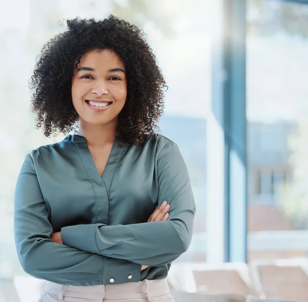 Feliz Gerente Recursos Humanos Sonrisa Liderazgo Visión Para Éxito Retrato —  Fotos de Stock