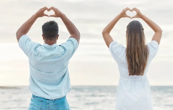 Pareja Manos Espalda Corazón Signo Amor Pasión Afecto Emoji Romántico —  Fotos de Stock