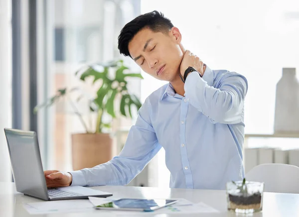 Estrés Agotamiento Dolor Cuello Hombre Asiático Con Dolor Cabeza Ansiedad — Foto de Stock