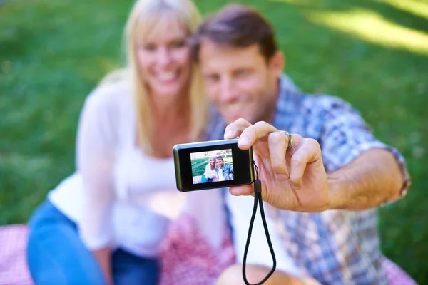 Taking Selfie Kids Attractive Couple Taking Selfie Park — Stock Photo, Image