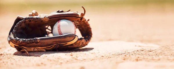 Baseball Field Softball Ball Glove Base Plate Pitch Ground Field — Stock Photo, Image