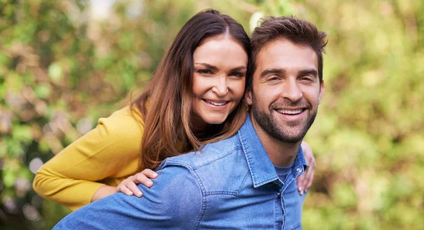 Hes Love Life Affectionate Couple Enjoying Time Together — Stock Photo, Image