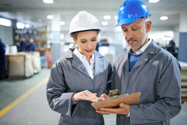 Geef Het Bevel Een Keer Twee Managers Die Een Drukkerij — Stockfoto