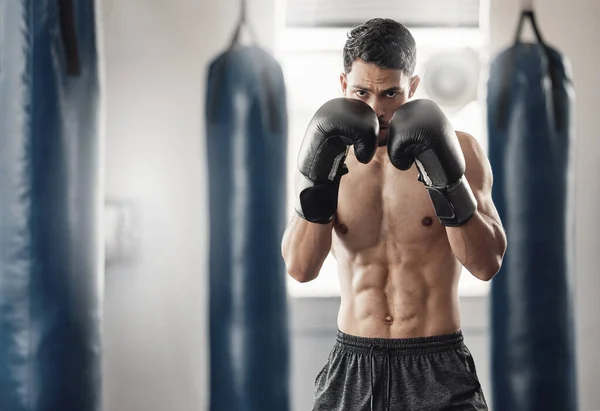 Boxer Kardio Mužský Trénink Boxerskými Rukavicemi Pro Sport Cvičení Cvičení — Stock fotografie