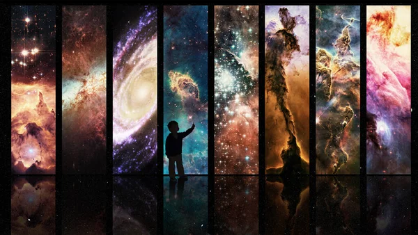 Değişen Galaktik Fenomenlerin Gösterimine Bakan Bir Çocuğun Silueti Resimdeki Tüm — Stok fotoğraf