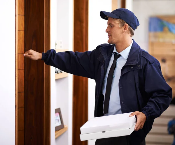 Delivering Direct Your Door Young Man Making Home Delivery — Stock Photo, Image