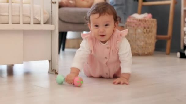Happy Baby Spiel Und Spielzeug Für Lernen Mobilität Und Kindliche — Stockvideo