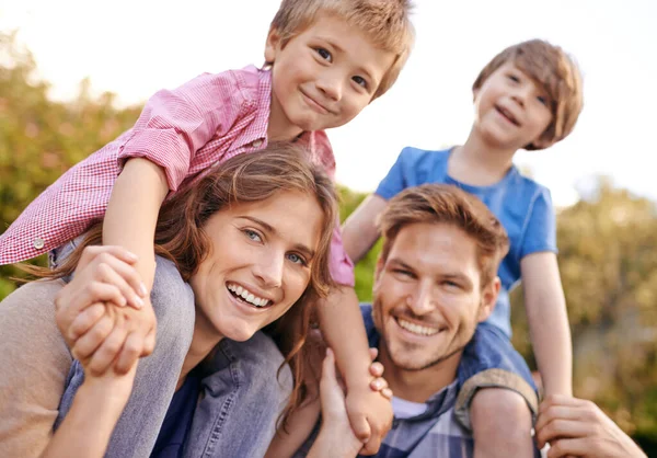 Het Beste Maken Van Hun Groeijaren Portret Van Een Jonge — Stockfoto