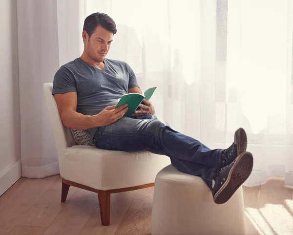 Relaxing Good Book Handsome Young Man Relaxing Book Home — Stock Photo, Image