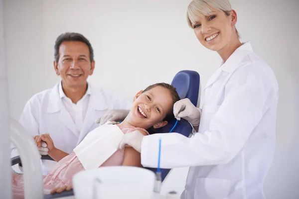 Dentist Best Portrait Dentist His Assistant Patient — Stock Photo, Image