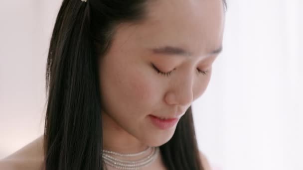 Doubt Asian Woman Nervous Bride Beautiful White Wedding Dress Nervous — Stock Video