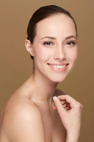 Beauty Personified Studio Portrait Attractive Young Woman — Stock Photo, Image