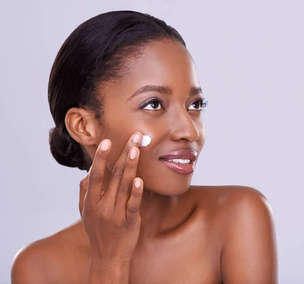 Taking Care Her Skin Attractive Young Woman Touching Her Skin — Stock Photo, Image