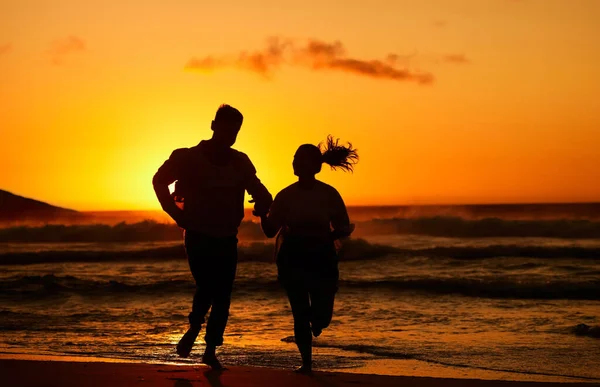 Fitness Silhouette Plage Couple Coucher Soleil Entraînement Eau Entraînement Santé — Photo