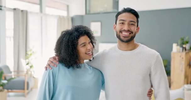 Amor Retrato Pareja Abrazo Casa Juntos Sala Estar Apartamento Casa — Vídeos de Stock