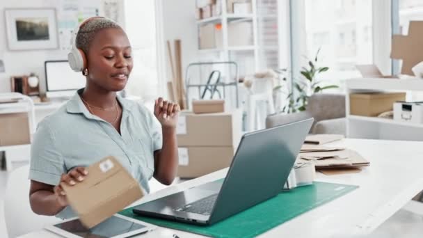 Comercio Electrónico Computadora Portátil Chica Comunicación Videollamada Que Habla Sobre — Vídeo de stock