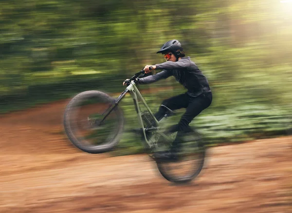 Liberdade Energia Bicicleta Com Treinamento Ciclista Adrenalina Natureza Praticar Truque — Fotografia de Stock