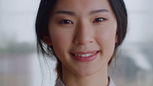 Japanerin Lachend Und Gesicht Mit Schlechten Zähnen Der Zahnbehandlung Und — Stockvideo