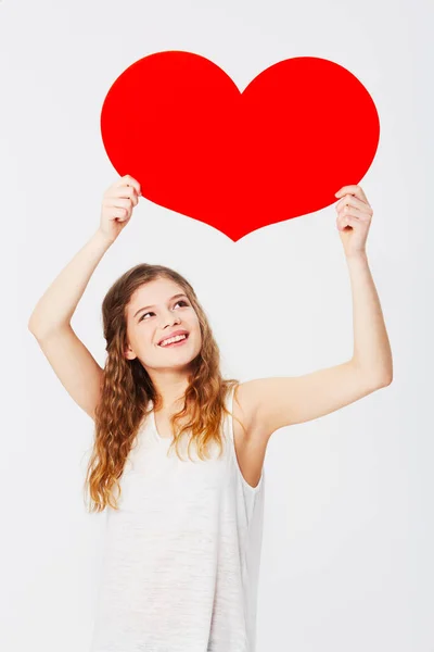 Schalten Sie Ihre Valentinstags Werbung Hier Ein Isoliertes Mädchen Hält — Stockfoto