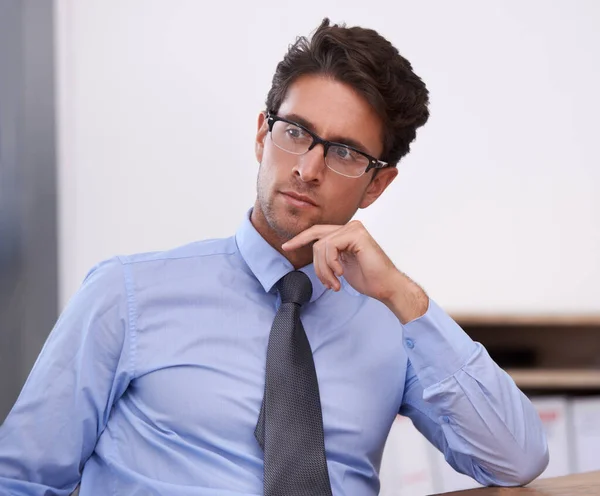 Hes Got Business Mind Handsome Young Businessman Looking Thoughtful Office — Stock Photo, Image