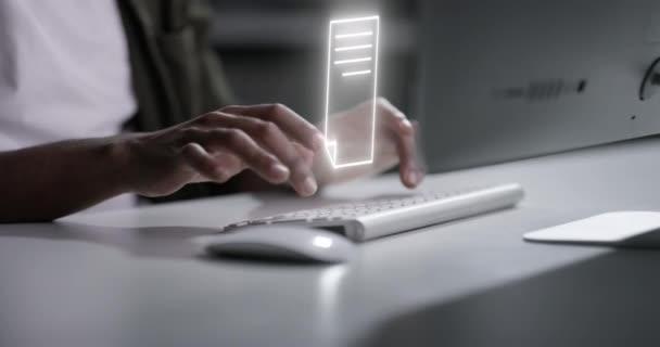 コンピュータ 夜間オフィスでの未来的なイノベーション文書は 私たちに連絡し 電子ブックの計画と成長戦略の目標チェックリスト ズーム ビジネスマンや技術のキーボードの抽象的な3D紙に入力 — ストック動画