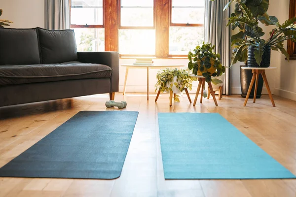 Yogamatte Heimtraining Und Leerraum Haus Für Bewegung Fitness Und Pilates — Stockfoto