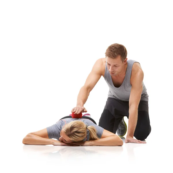 Goditi Massaggio Rilassante Giovane Uomo Che Utilizza Una Palla Massaggio — Foto Stock