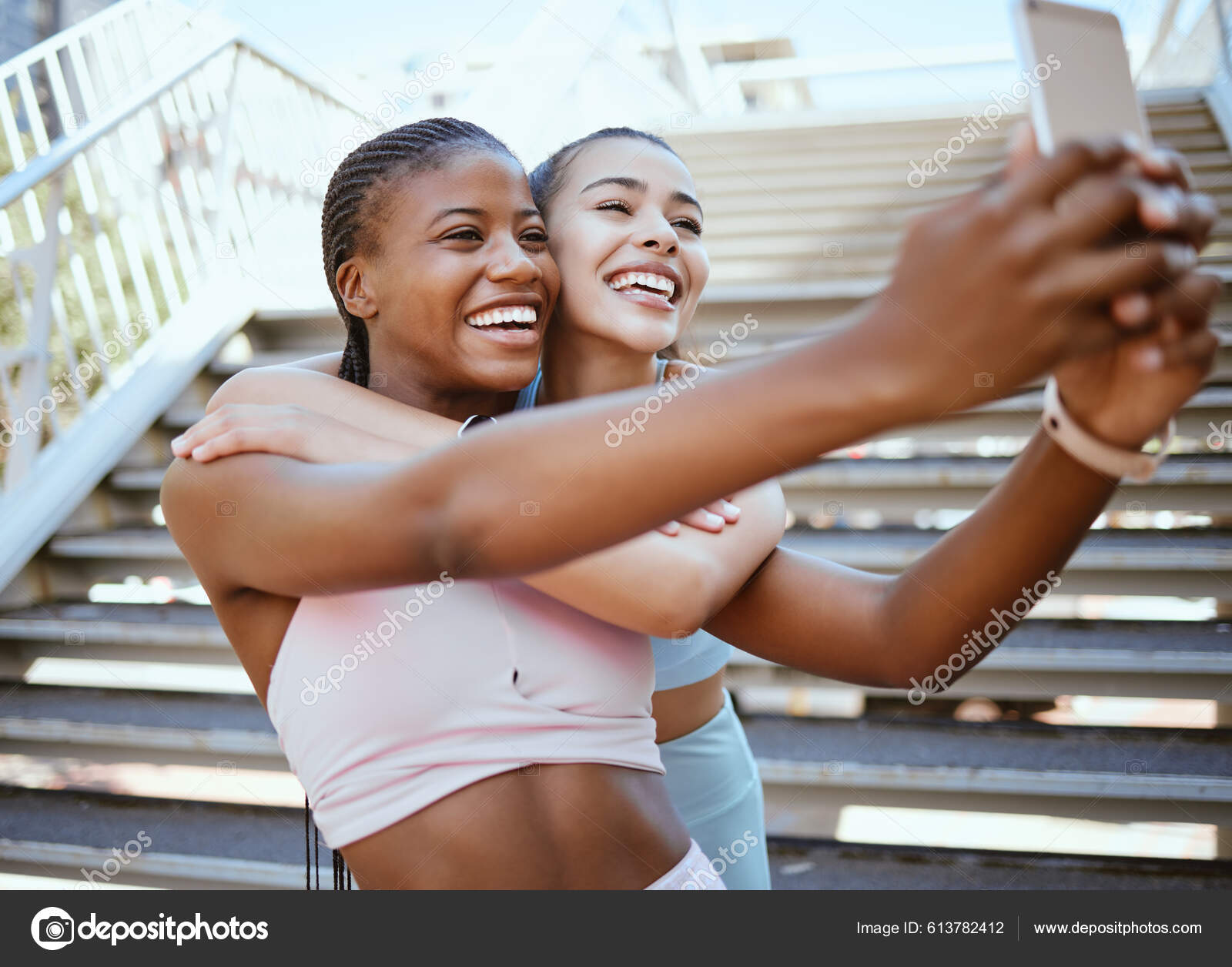 Workout with 2025 friends online