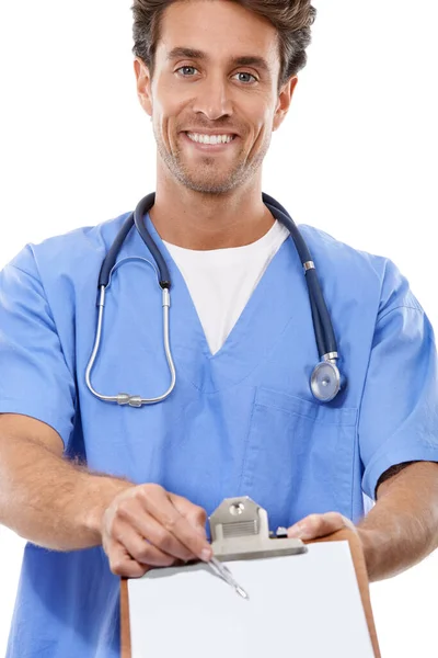 Precisamos Dos Seus Detalhes Retrato Estúdio Jovem Profissional Médico Segurando — Fotografia de Stock