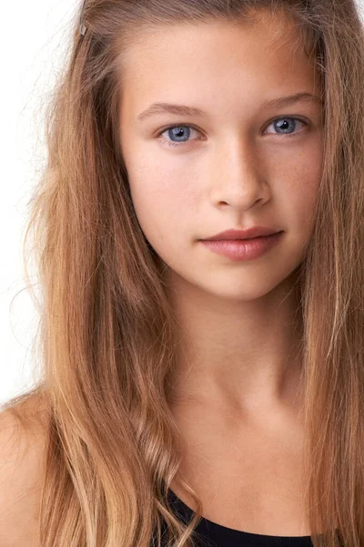 Ella Una Belleza Adolescente Cara Fresca Vista Recortada Una Joven —  Fotos de Stock