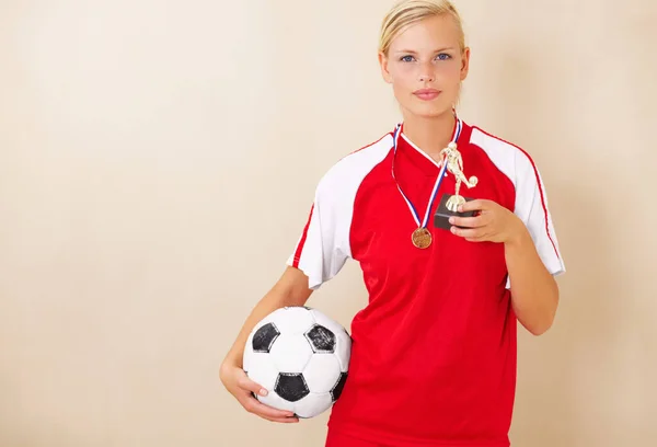 Took Other Team Portrait Young Woman Dressed Soccer Uniform Holding — Stock Photo, Image