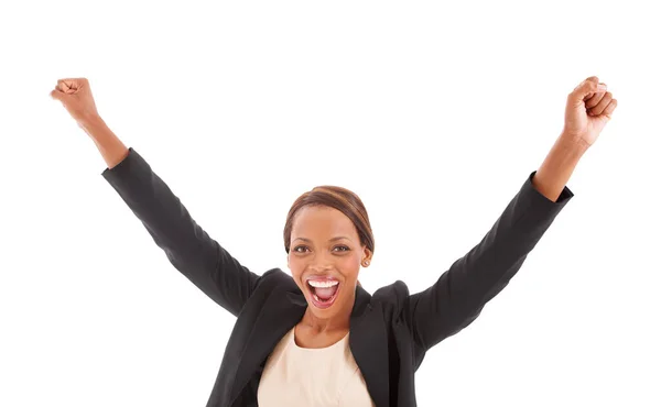 現場での成功 幸せそうに腕を上げている興奮した民族企業の女性 — ストック写真
