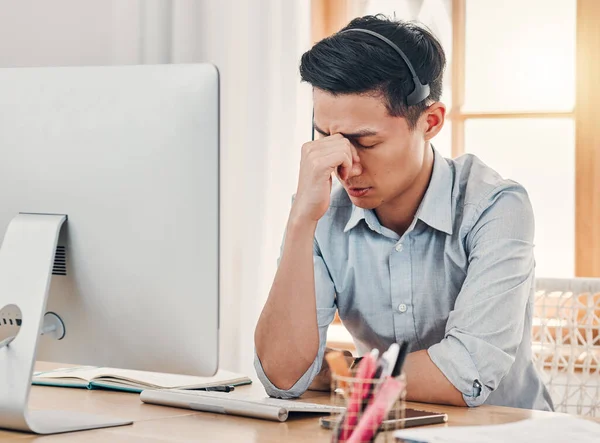 Cefaleias Burnout Stress Call Center Empresário Com Computador Para Tecnologia — Fotografia de Stock